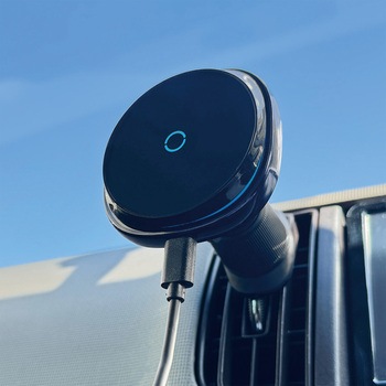 MagSafe対応 ファンつき車載ワイヤレス充電器 エアコン吹き出し口用 ブラック MagSafe非対応機種・ケースも使える Smart Stock