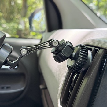 MagSafe対応 車載ワイヤレス充電器 エアコン吹き出し口用 ロングアーム ブラック MagSafe非対応機種・ケースも使える Smart Stock