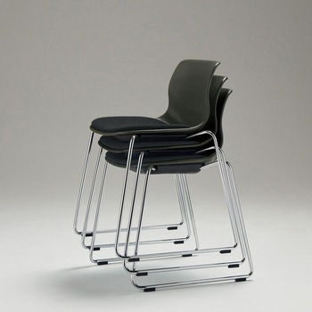 ミーティングチェアー〈スピッツ〉 LION (ライオン事務器)