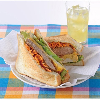 [冷蔵]イシイの1.5倍チキンハンバーグ 石井食品