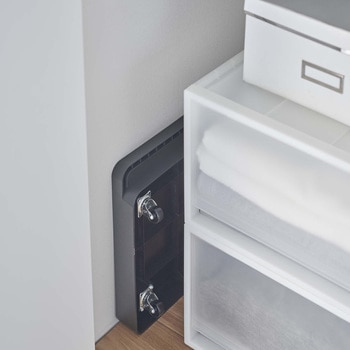 自立する台車 タワー 正方形 ホワイト 山崎実業