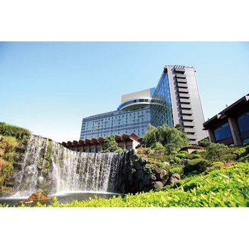 「ホテルニューオータニ」和洋中三段重 - ホテルニューオータニ