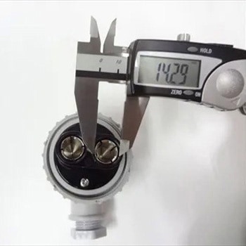 大阪電機製 2Pプラグ 50A 防水レセプタクル - マリンテック
