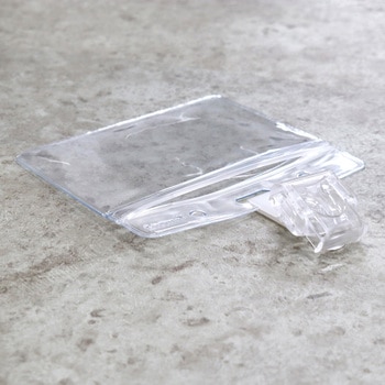 ボタンに留めるネームホルダー クリップウェア