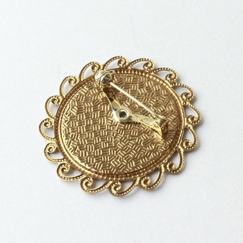 銅板付き アンティークデザイン ブローチ台 丸型 NBK