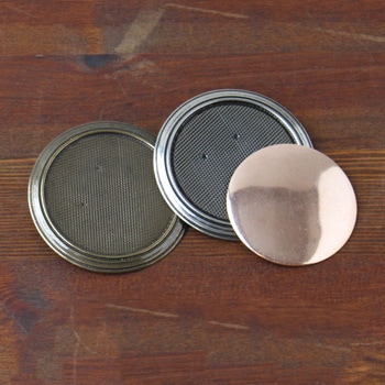 銅板付き アンティークデザイン ブローチ台 丸 NBK