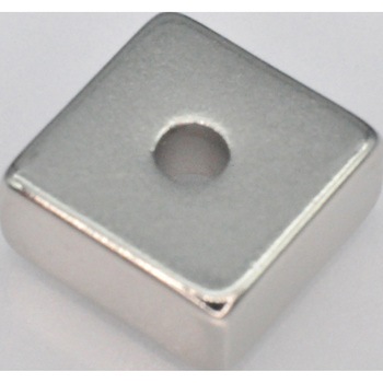 ネオジム磁石(角形皿ねじ穴付) TRUSCO