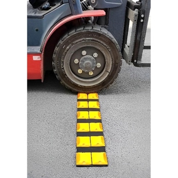 巻き式仮設ハンプ アラオ