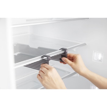 冷蔵庫中棚下高さ調節卵ラック タワー S ブラック 山崎実業