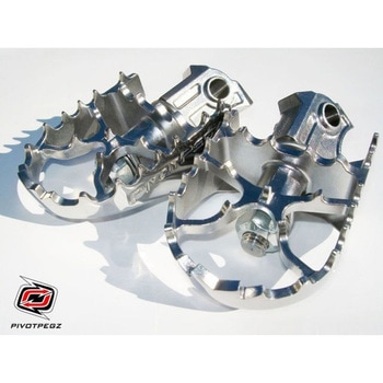 Pivot Pegz WIDE MK3 Honda CRF1000L Africa Twin / アフリカツイン and Adventure Sports (2018-current) - Altrider (アルトライダー)