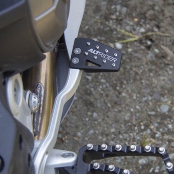 DualControl ブレーキエンラージャー Aprilia Tuareg 660 - ブラック - Altrider (アルトライダー)