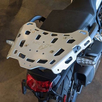 リアラゲッジラック Triumph Tiger 850 / 900 Models - シルバー Altrider (アルトライダー)