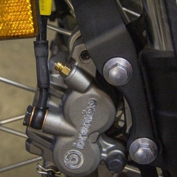 Speed Bleeder Honda & Yamaha Motorcycles (ペア) Altrider (アルトライダー)