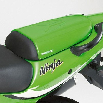 シートカバー 未塗装 Bodystyle (ボディースタイル)