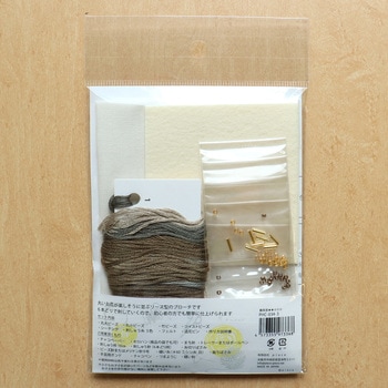 k.omono fioret wreath brooch 刺しゅうキット Piece