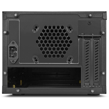 キューブ型Mini-ITXケース SHARKOON