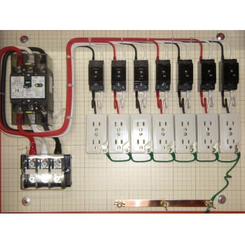 取扱を終了した商品です］時間帯別電灯契約ホーム分電盤 CNFB4 3516