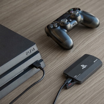 PlayStation(R)5 公式ライセンス商品 ポータブルSSD 高速モデル 2.0TB ブラック BUFFALO(バッファロー)