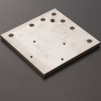 FB08160M16-8 �x�[�X�v���[�g ���쐸�@ 63880679