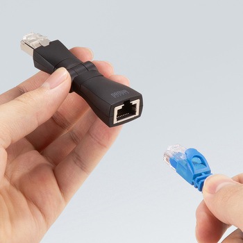 RJ-45変換アダプタ CAT6A STP サンワサプライ