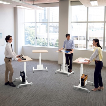 手動昇降テーブル LION (ライオン事務器)