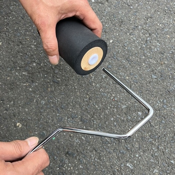 養生テープ圧着ローラー アトムハウスペイント