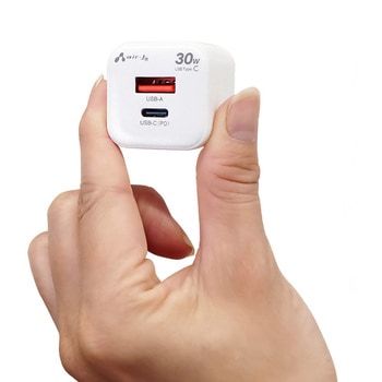 PD30W急速パワフル充電器(USB-C、USB-A) エアージェイ