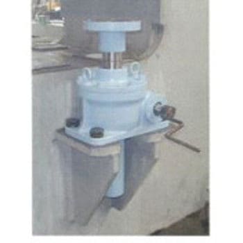 ウォームジャッキ用フランジ形金具 大阪ジャッキ製作所