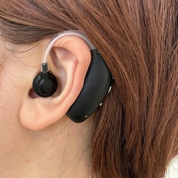 充電式スマート耳掛け集音器2個組 ファミリー・ライフ