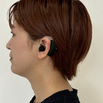 充電式スマート耳掛け集音器2個組 ファミリー・ライフ