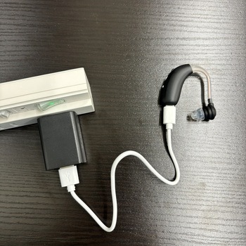 充電式スマート耳掛け集音器2個組 ファミリー・ライフ