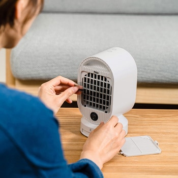 首振り機能付 セラミックヒーター&ファン キャメル/ホワイト ライフオンプロダクツ