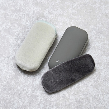 使い捨てないマグマカイロ カバー&モバイルバッテリー機能付 チャコール/ミントグリーン ライフオンプロダクツ