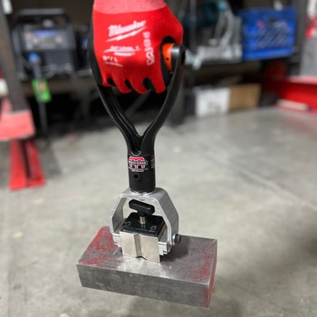 強力マグネットマテリアルハンドリングツール(ON/OFF)MULTI-GRAB V ADAMAR