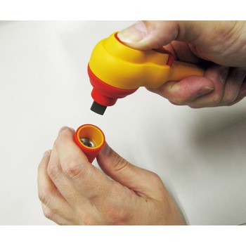 3/8"DRx18mm 絶縁ソケット エスコ