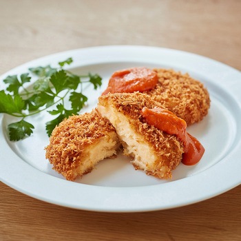 [冷凍]神戸コロッケ トマトソースで味わう 蟹クリームコロッケ 2個入り 神戸コロッケ