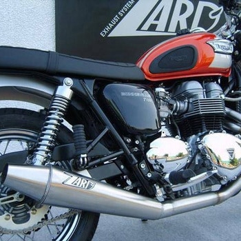 2＞1 ステンレススチール -CAT フルキット TRIUMPH BONNEVILLE， スクランブラー & THRUXTON ZARD (ザード)