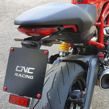 Adjustable license plate Ducati Monster / Supersport ブラック CNC Racing (シーエヌシーレーシング)
