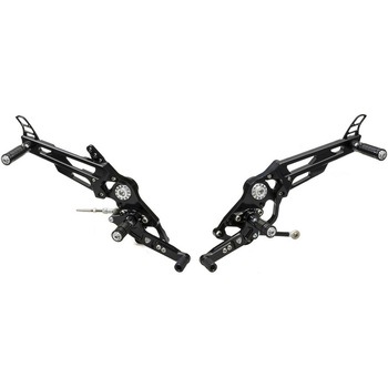 ADJUSTABLE リアセット DUCATI ブラック CNC Racing (シーエヌシーレーシング)