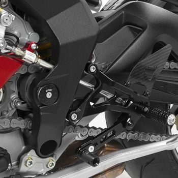 Adjustable リアセット MV Agusta ブラック CNC Racing (シーエヌシーレーシング)