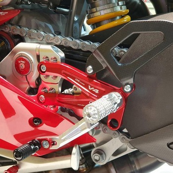 Adjustable リアセット RPS Ducati Panigale V4 R - Pramac Racing Limited Edition Silver/Red CNC Racing (シーエヌシーレーシング)