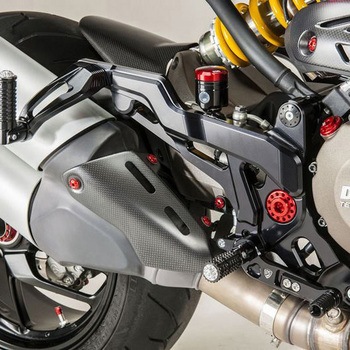 Adjustable リアセット TOURING Ducati Monster 821 1200 1200S ブラック CNC Racing (シーエヌシーレーシング)