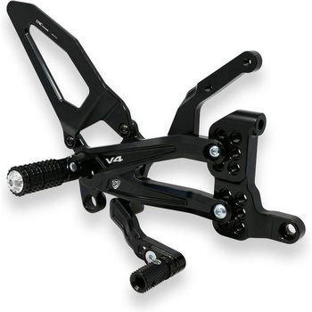 Adjustable rearsets Ducati Streetfighter V4 CNC Racing (シーエヌシーレーシング)