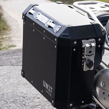 Aluminum pannier Atlas 40L R Classic Series | AL9-BL UnitGarage (ユニットガレージ)