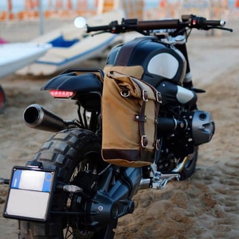 Canvas サイドパニアケース Scram 22L-30L + サブフレーム NineT Series | U201-1620 UnitGarage (ユニットガレージ)