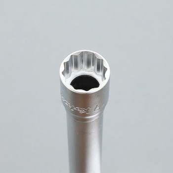 19x300mm 電ドルソケット(ロング) - エスコ