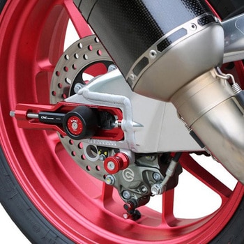 Chain adjuster kit Aprilia CNC Racing (シーエヌシーレーシング)