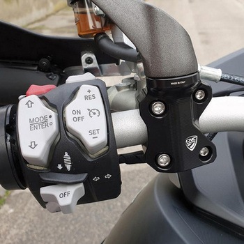 Clamp left side Ducati Multistrada CNC Racing (シーエヌシーレーシング)