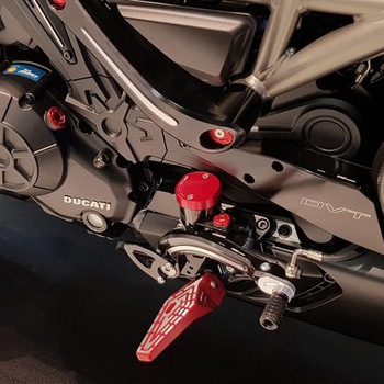 フルードリザーバー cap rear brake Φ56 - TOUCH CNC Racing (シーエヌシーレーシング)