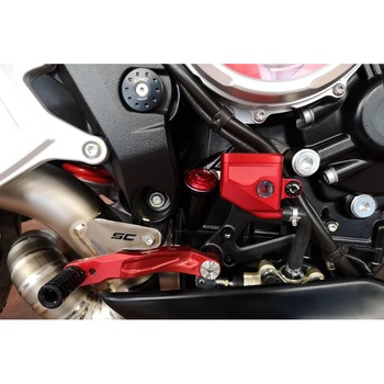 フルードリザーバー rear brake 20 ml MV Agusta - body CNC Racing (シーエヌシーレーシング)